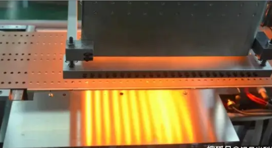 Smart meter PCB heating lamp