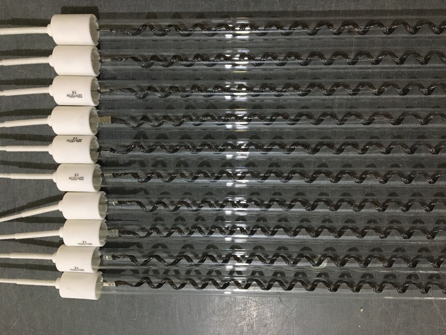 quartz carbon heating tube